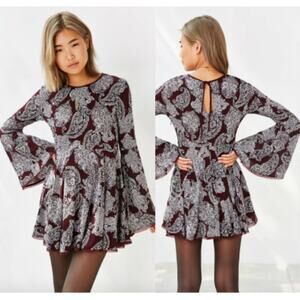 UO Ecote Sascha Bell Sleeve Paisley Burgundy Dress